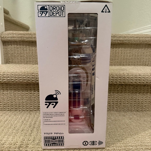 Disney R2-D2 Remote Control Interactive Droid - Picture 4 of 4